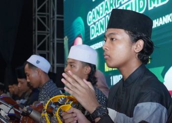 Relawan Ganjar Pranowo dan Mahfud MD menggelar doa bersama di Bekasi, Rabu (1/11/2023) (dok. istimewa)