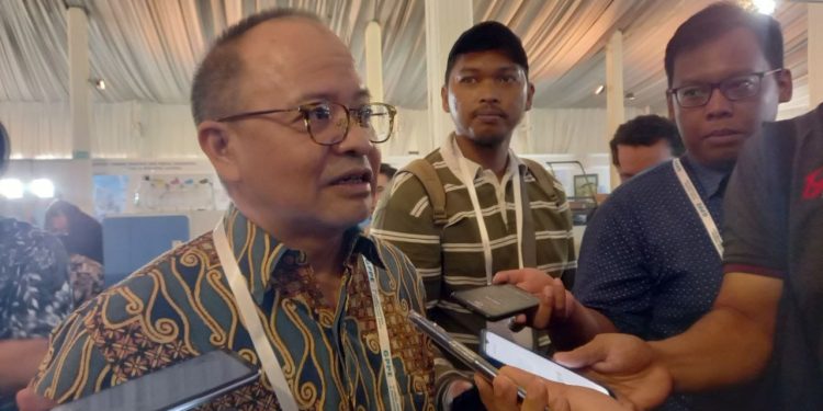 Ketua Umum PPGI, Ahmad Mughira Nurhani, usai menghadiri Pembukaan Global Printing & Packaging Expo (GPPE) di PRPP Convention Center, Kota Semarang, Kamis (23/11/2023).