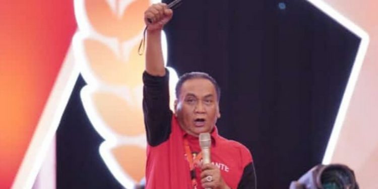 Ketua DPD PDIP Jateng Bambang Wuryanto atau Bambang Pacul optimis Jawa Tengah sumbangkan 11 juta suara untuk Ganjar-Mahfud (dok. Instagram @komandanpatjul)