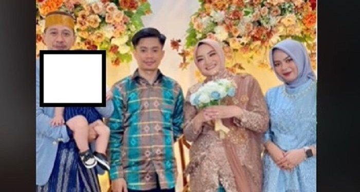 Tangkapan layar video viral tunangan dengan tante sendiri. (dok. Tiktok @andirizkywulandarii)