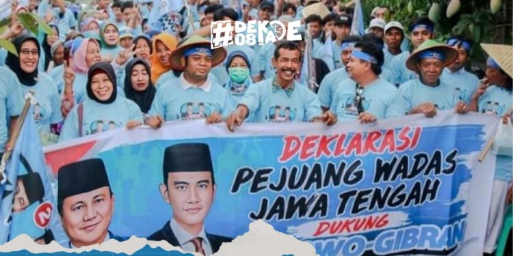 Massa yang mengaku dirinya sebagai Warga Wadas mendeklarasikan mendukung Prabowo-Gibran, tapi ternyata mereka bukan warga Wadas (dok. Twitter @dekade_08)