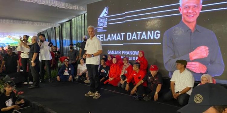 Ganjar Pranowo saat berkunjung ke Sukoharjo Jawa Tengah, Selasa (26/12/2023). (dok. Istimewa)