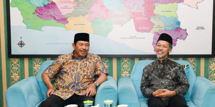 Pj Gubernur Jawa Tengah Nana Sudjana. (dok. istimewa)