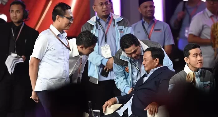 Gus Raharjo Kritik Erick Thohir yang Unjuk Dukungan saat Debat Cawapres: Menteri Tak Hadir Masih Smart