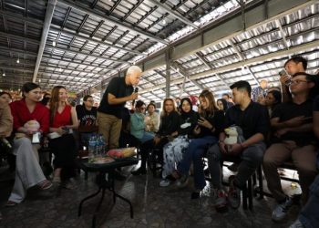 Ganjar Pranowo saat bertemu dengan kaum milenial di Jakarta beberapa waktu lalu. (Dok Relawan Ganjar)