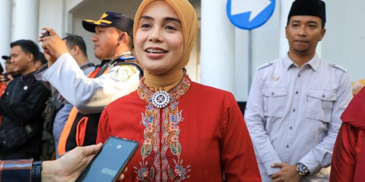 Siti Atikoh, istri Ganjar Pranowo (dok. Pemprov Jateng)