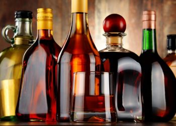 ILUSTRASI minuman keras. (ist)