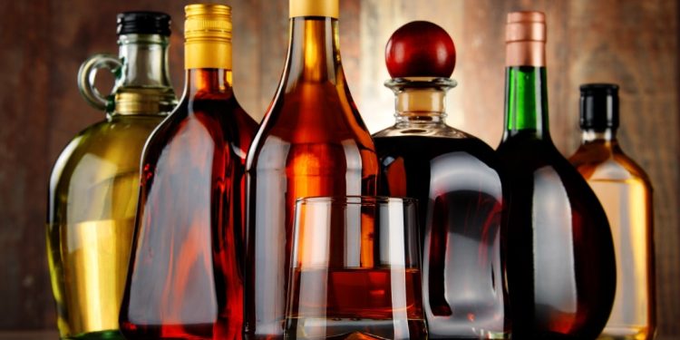 ILUSTRASI minuman keras. (ist)