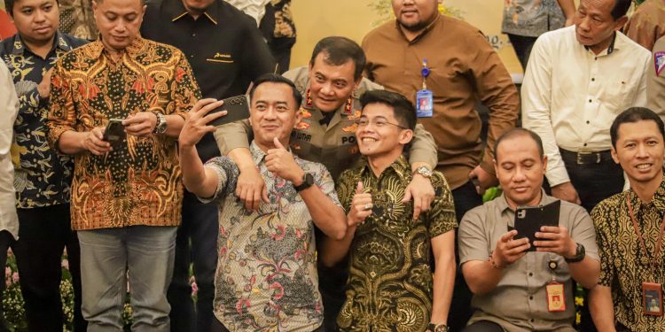 Kapolda Jateng Irjen Pol Ahmad Luthfi kumpulkan pengusaha dan pengelola objek vital nasional. (ist)
