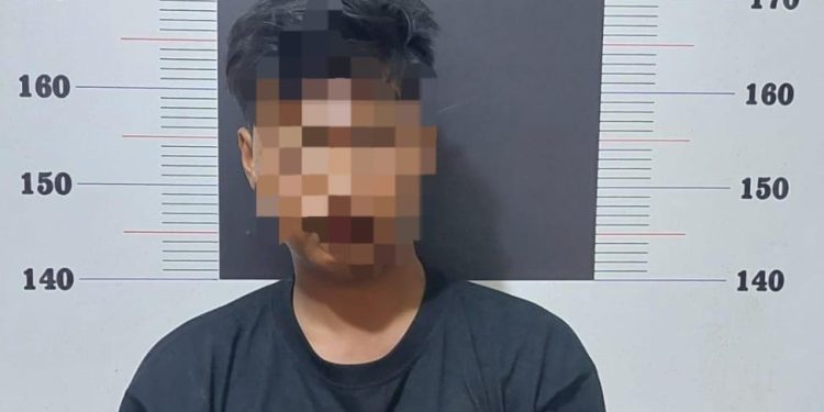 Pemuda di Cilacap Habisi Nyawa Ayah Tiri, Gorok Leher dan Tikam Dada