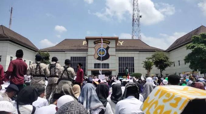 Ribuan santri kepung markas Polda DIY (dok. istimewa)