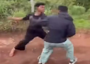 Viral Dua Siswa di Kendal Adu Jotos hingga Dikeroyok Rekannya yang Lain