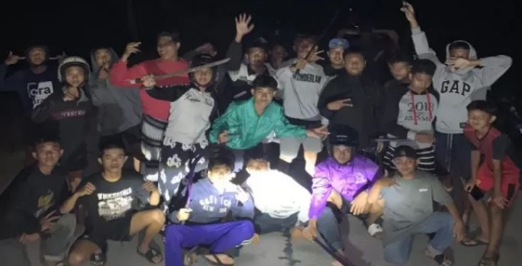 Polsek Randublatung Gagalkan Tawuran Antar Pelajar, 16 Siswa Bawa Sajam Diamankan