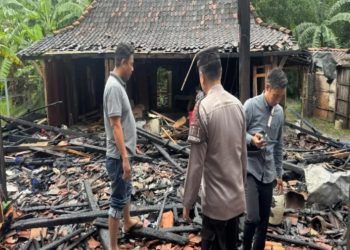 Korsleting Listrik Sebabkan Kebakaran di Rumah Warga Toroh Grobogan