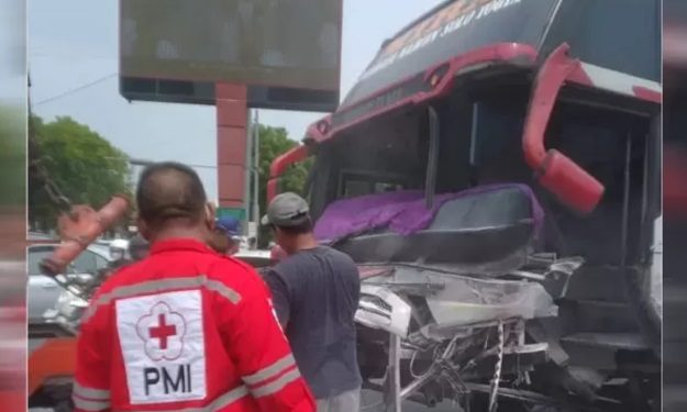 Kecelakaan Bus Mira vs Truk Pasir di Klaten, Tiga Orang Korban