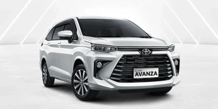 Simulasi biaya pajak Toyota Avanza 2024 (dok. istimewa)