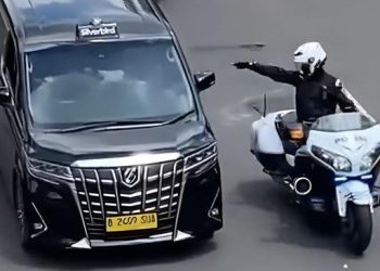 Viral Petugas Patwal Diduga Arogan Saat Kawal Mobil Pejabat RI 36, Polda Metro Jaya Beri Teguran
