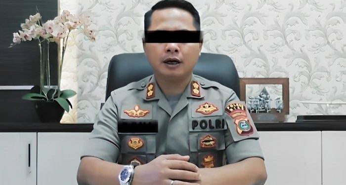 AKBP DK dipecat tidak hormat karena terbukti gay (dok. istimewa)