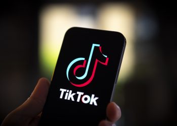 TikTok Ltd kalah gugatan dengan Produk Baju Bayi Tik Tok (dok. istimewa)