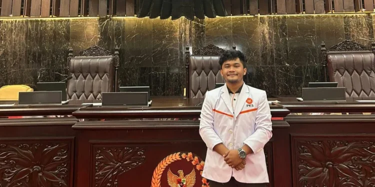 Rifki Rafsanjani anggota DPRD Pandeglang dari Fraksi PKS diduga aniaya pacar (dok. istimewa)