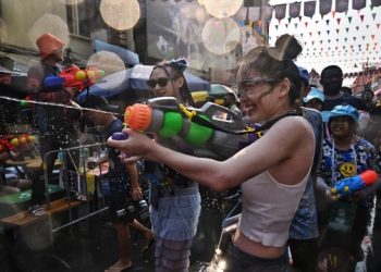 Perang air Songkran Thailand (dok. istimewa)