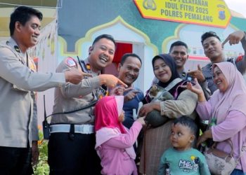 Pemudik asal Jakarta bertemu kembali dengan kucingnya di rest area Pemalang (dok. istimewa)