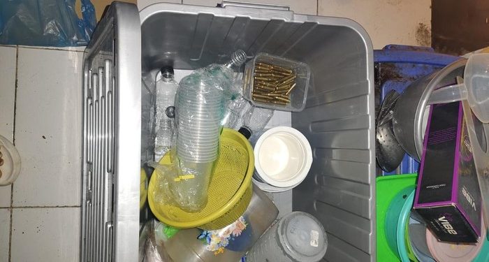 Penemuan amunisi di kedai es teh Semarang (dok. istimewa)