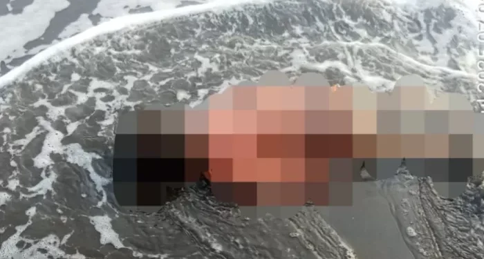 Mayat bayi ditemukan di Pantai Sigandu Batang. (dok. istimewa)