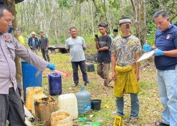 Ayah tiri tega banting anak hingga tewas akibat menangis (dok. Polres Tapanuli Selatan)