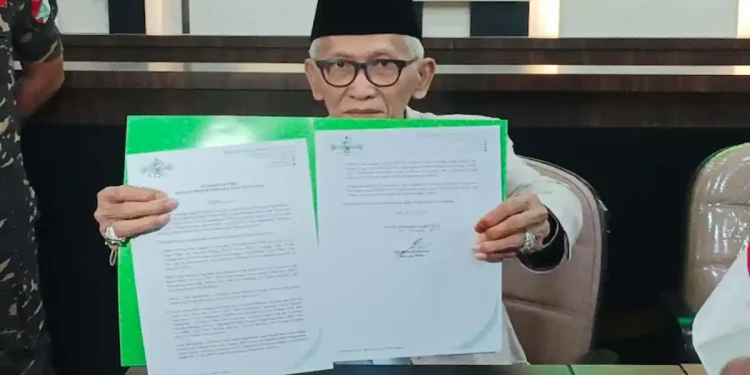 Rais Aam PBNU KH Miftachul Akhyar resmi mengambil alih kepemimpinan PBNU.(dok. Tribunnews)