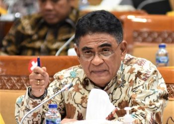 Andreas Hugo Pareira menilai pencabutan hak pilih rakyat berpotensi memicu kemarahan publik dan kemunduran demokrasi. (dok. istimewa)